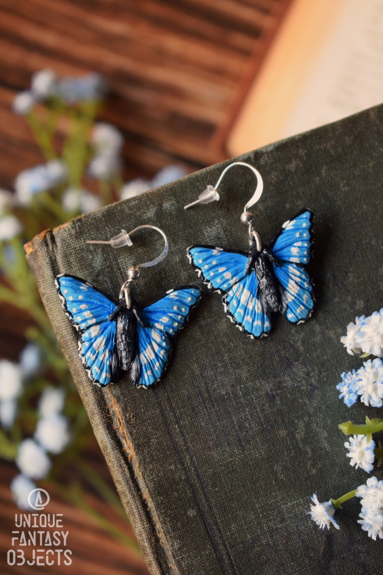 Kolczyki z rzeźbą motyla Morpho cypris Kolczyki z rzeźbą motyla Morpho cypris (Unique Fantasy Objects)